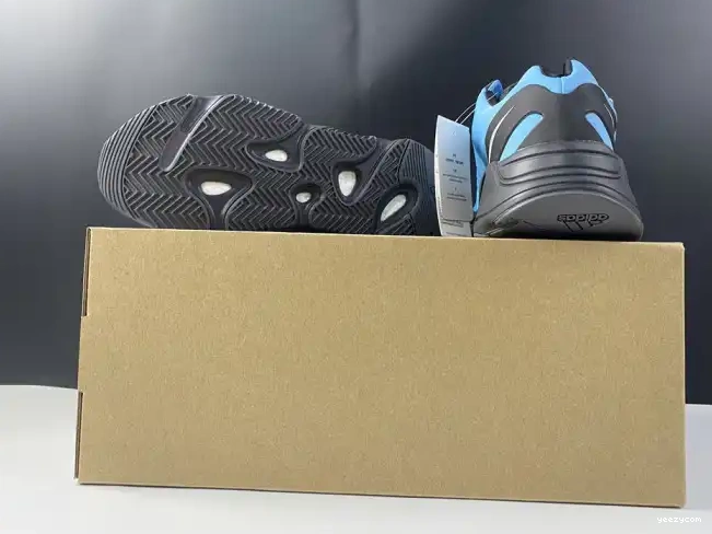 Boost ADIDAS 700 MNVN Cyan' Yeezy 'Bright GZ3079 0629